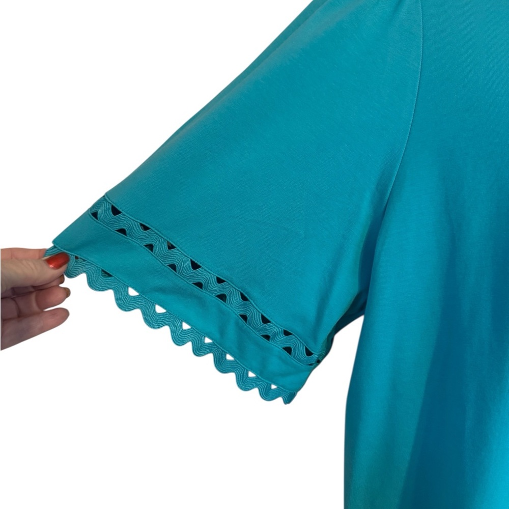 NWT RETAIL: $70  Chico's Teal Eyelet-Trim Top  LARGE      #K - Picture 3 of 8